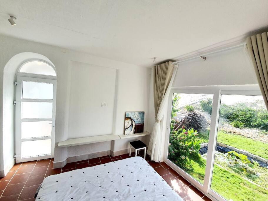 Ho Lan Retreat, Villa Mat Bien Danh Cho 8 Nguoi. Pho Tri Exteriör bild