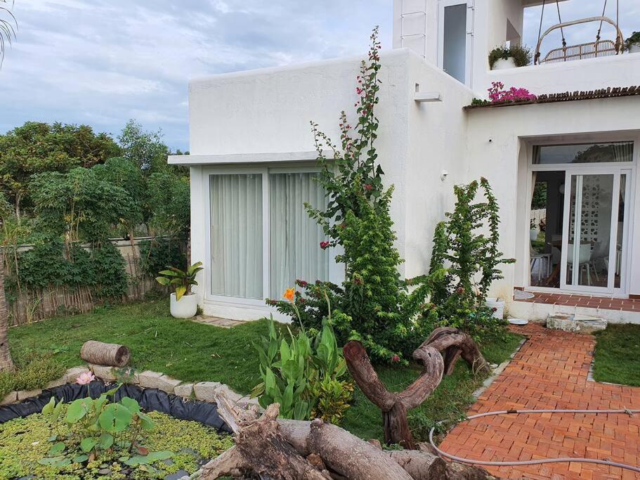Ho Lan Retreat, Villa Mat Bien Danh Cho 8 Nguoi. Pho Tri Exteriör bild