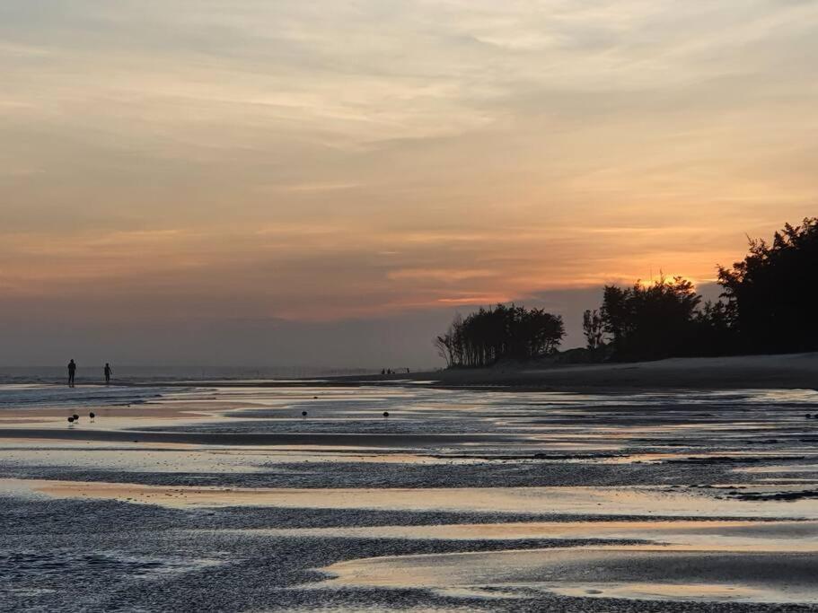 Ho Lan Retreat, Villa Mat Bien Danh Cho 8 Nguoi. Pho Tri Exteriör bild