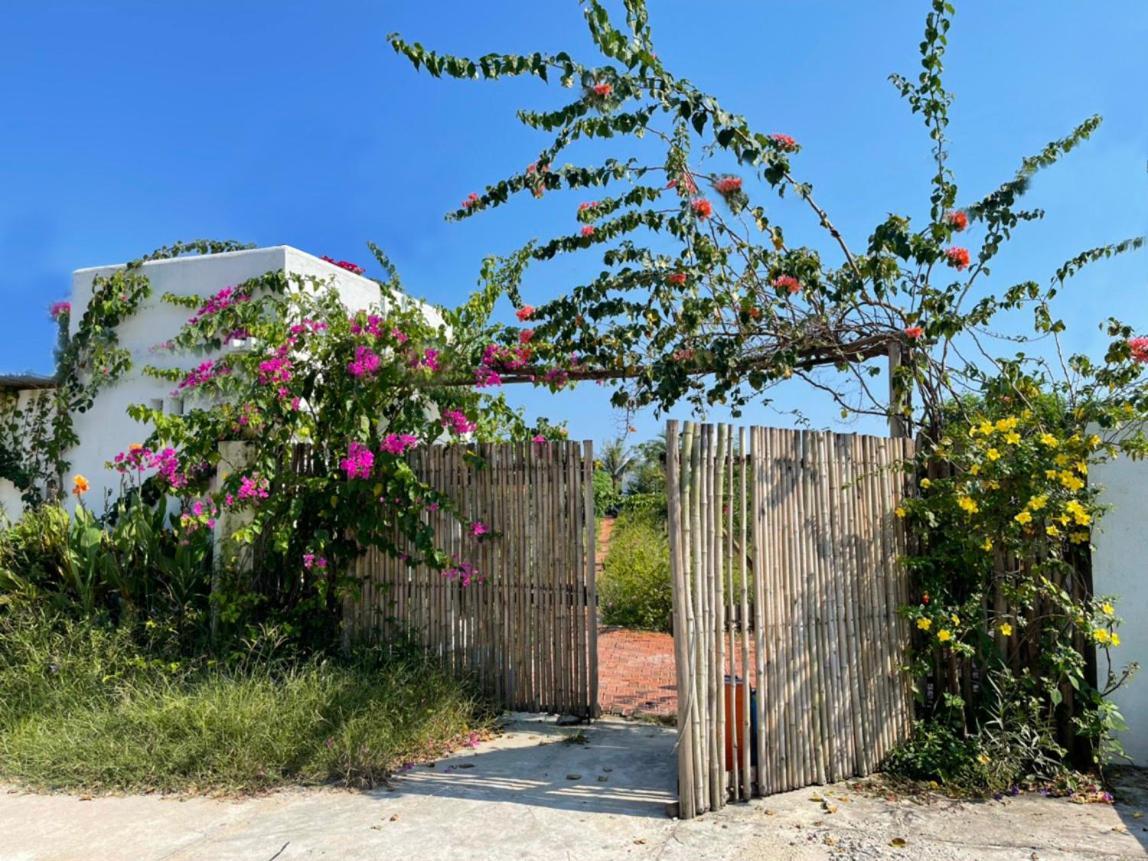 Ho Lan Retreat, Villa Mat Bien Danh Cho 8 Nguoi. Pho Tri Exteriör bild