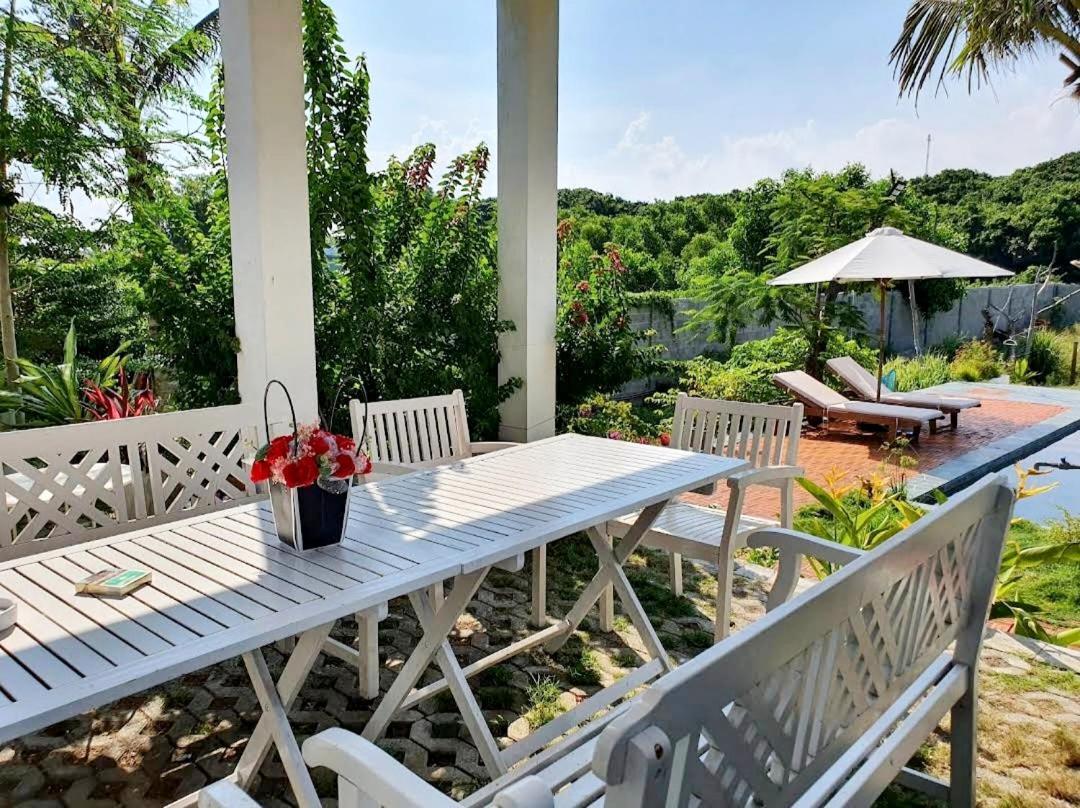 Ho Lan Retreat, Villa Mat Bien Danh Cho 8 Nguoi. Pho Tri Exteriör bild